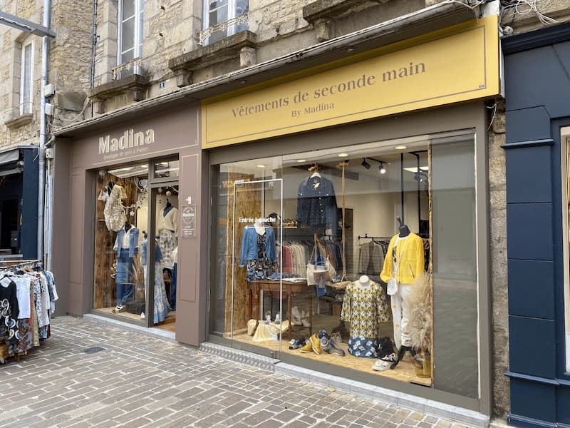 Enseigne publicitaire à Alençon en Normandie