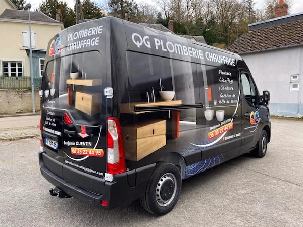 Flocage véhicule à Beaumont-le-Roger dans l'Eure en Normandie